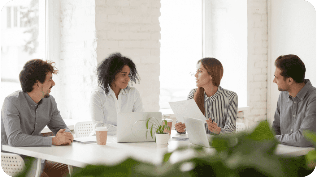 Minimalist design element with natural decorative pieces